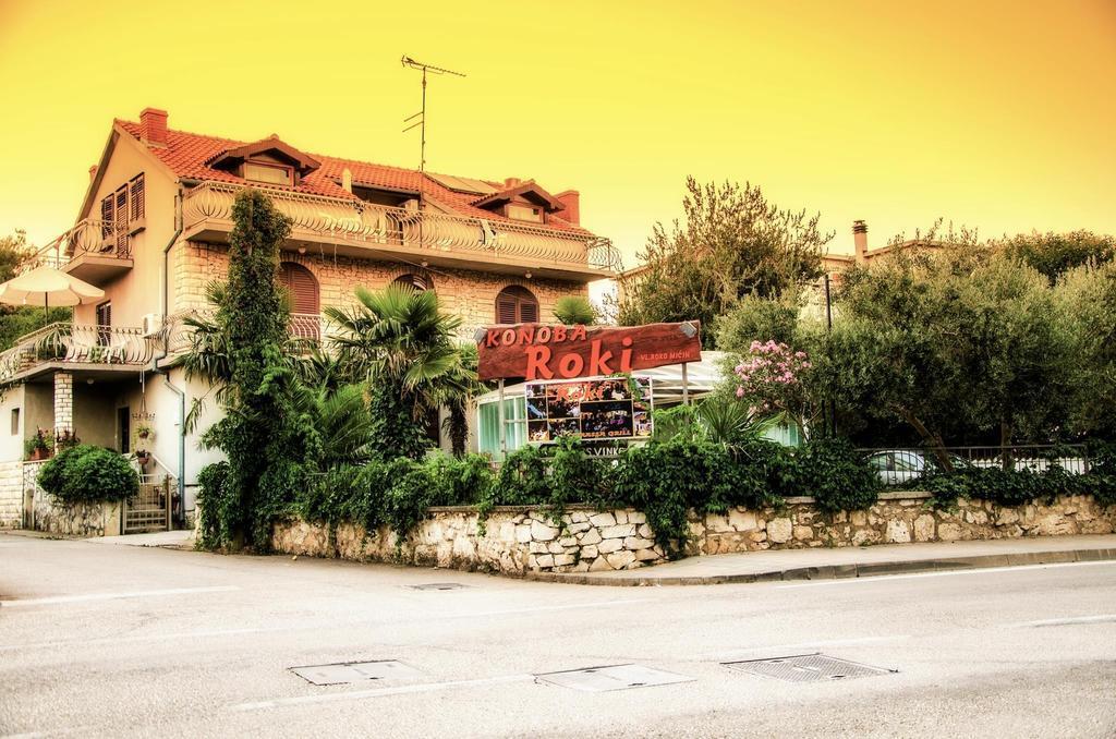 Apartments Micin Vodice Exterior foto